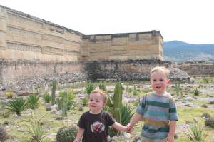 891988_703713840352_27359663_o